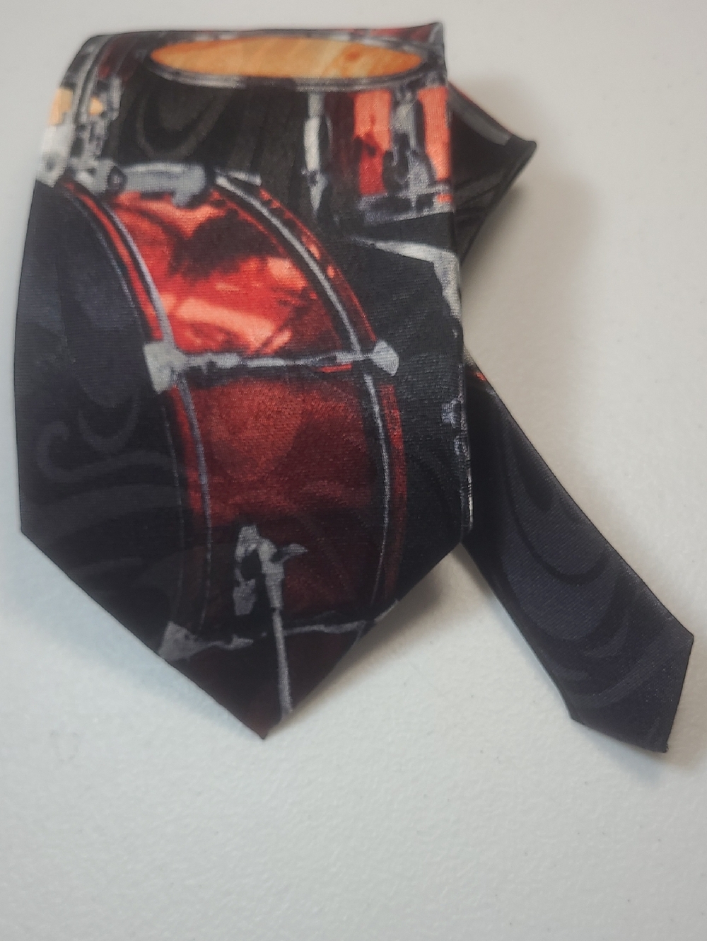 Steve Harris Men's Black & Red Drum Pattern Tie